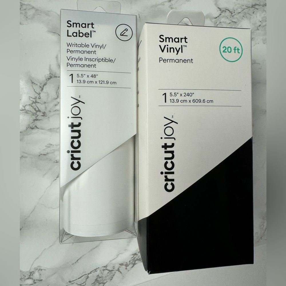 Cricut JOY smart vinyl and smart label .